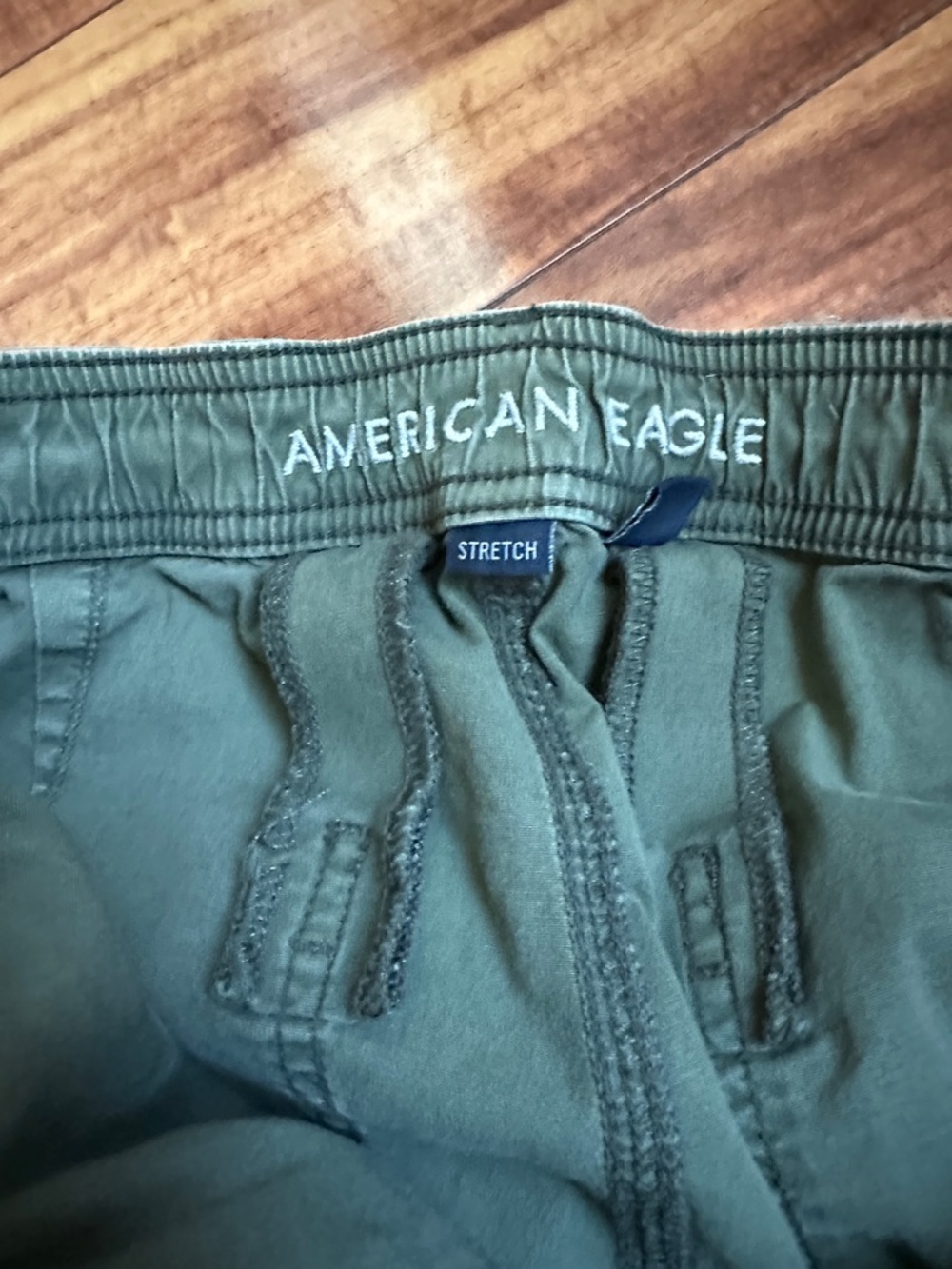American Eagle Outfitters Olive Utility Cargo Pants - Picture 2 of 3